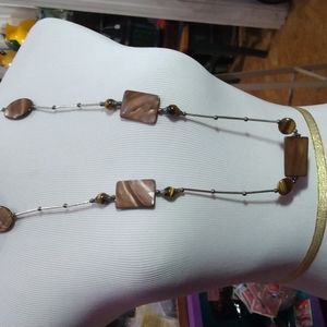 Vintage necklace tigers eye mother of pearl